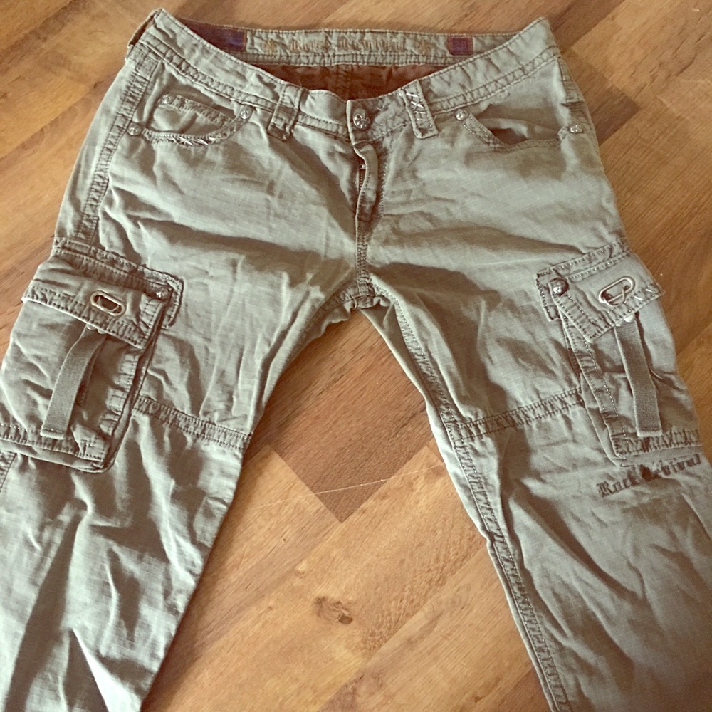 Capri Shorts